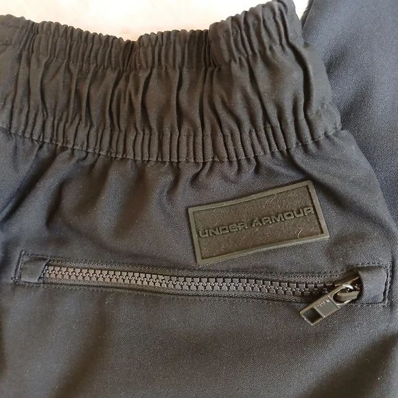 Under Armour Black Jogger Pants - Picture 12 of 16